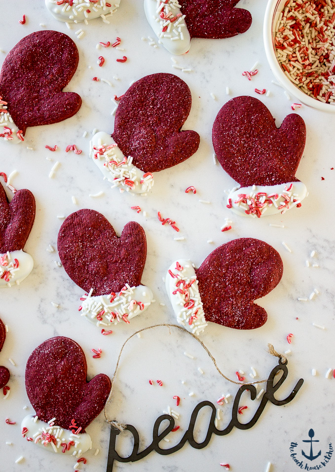 Festive Red Velvet Shortbread: Stunning Holiday Cookies Made Easy